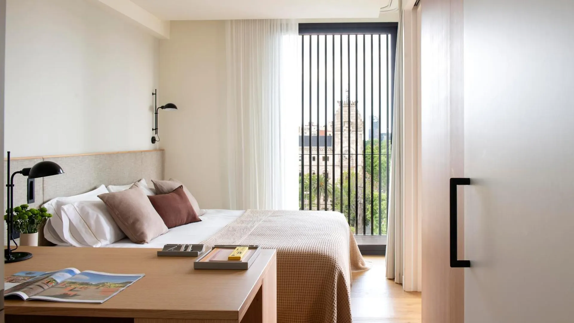 Archie Living Aparthotel Barcelona