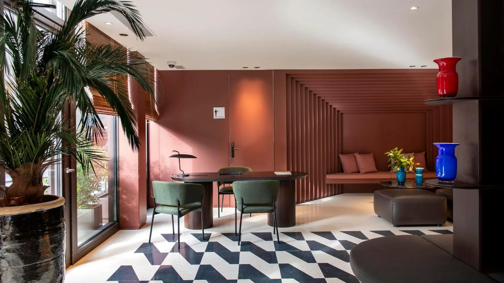 Archie Living Aparthotel Barcelona 0*,