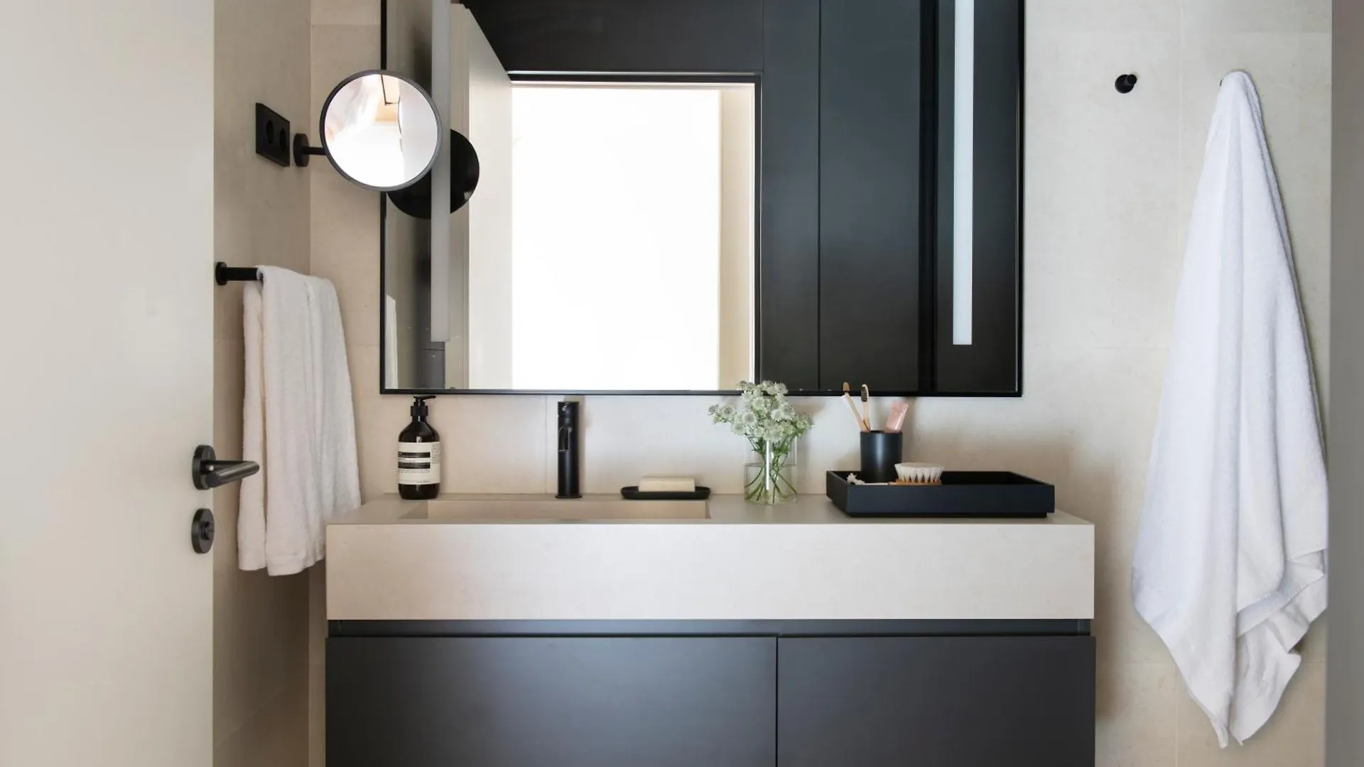 Archie Living Aparthotel Barcelona Spain