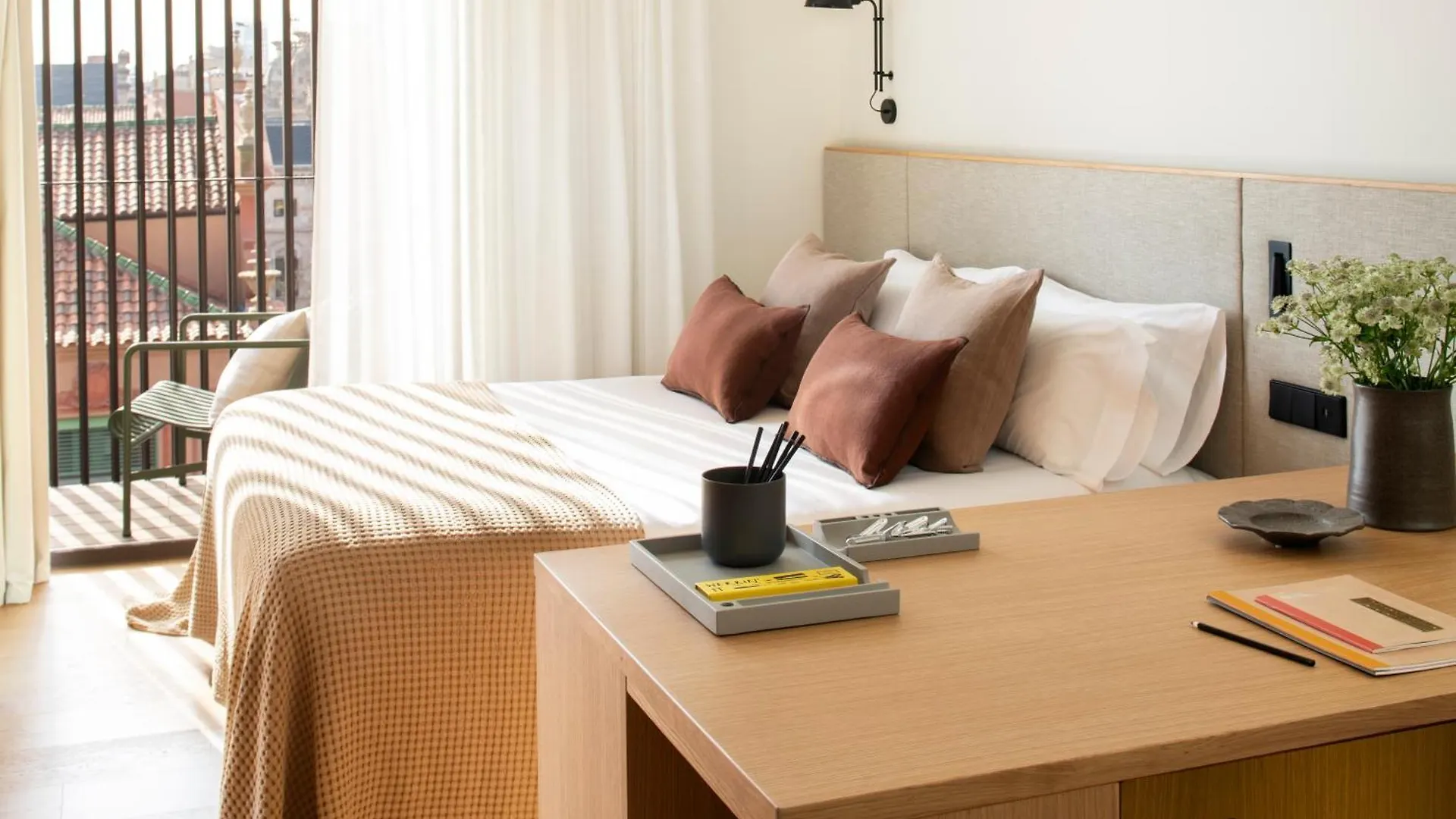 Archie Living Aparthotel Barcelona 0*,  Spain