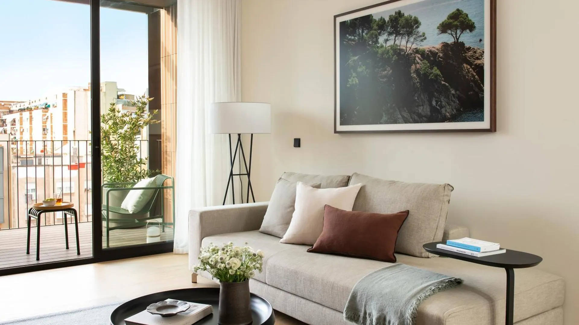 Archie Living Aparthotel Barcelona 0*,  Spain