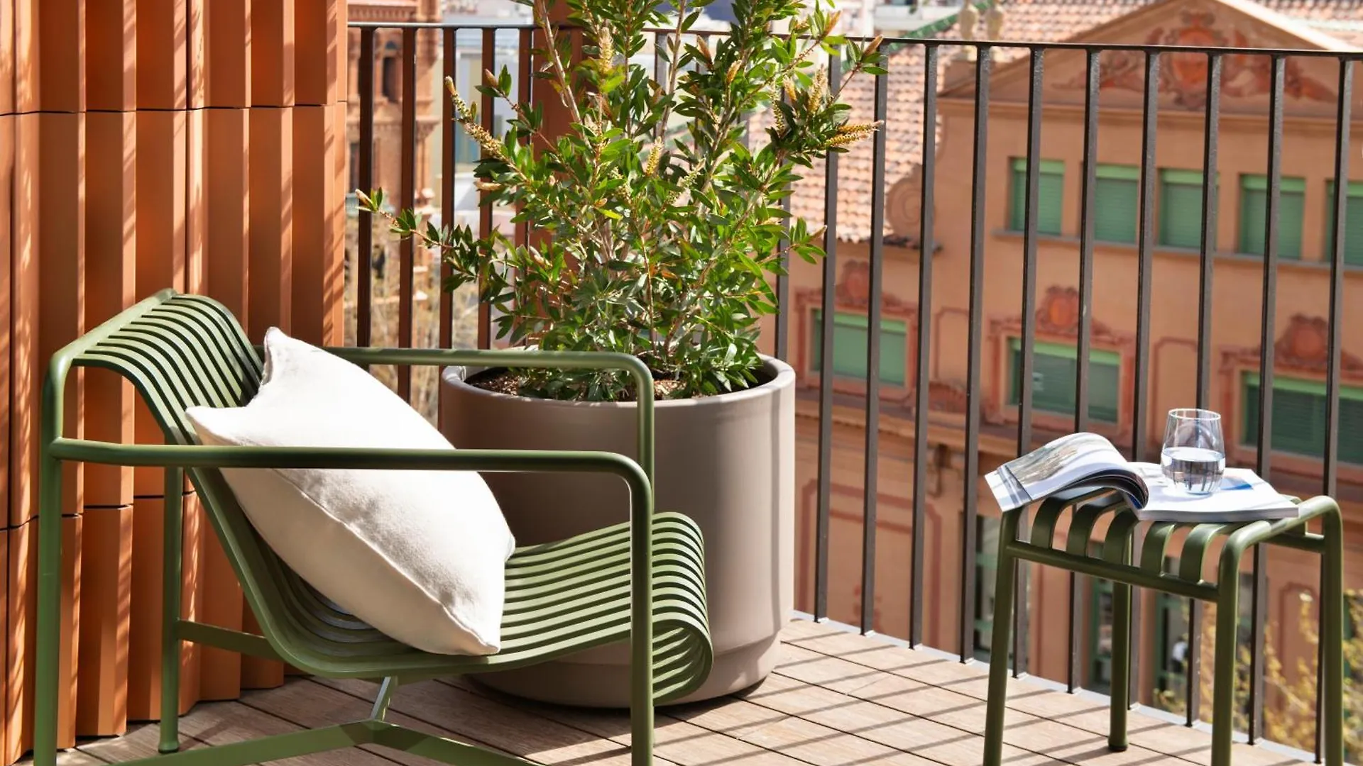 Archie Living Aparthotel Barcelona 0*,